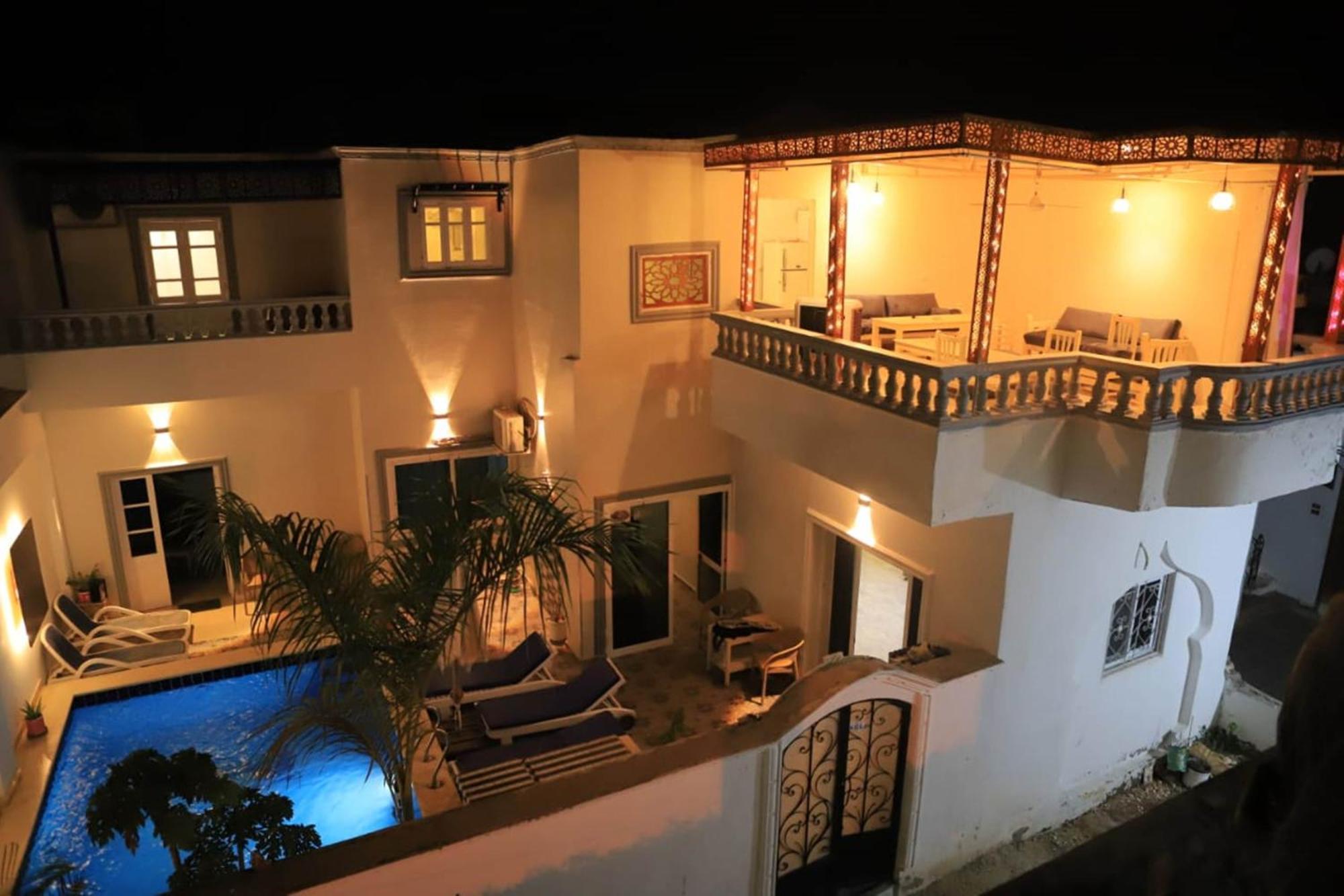 Nefertarie Guest House Луксор Экстерьер фото