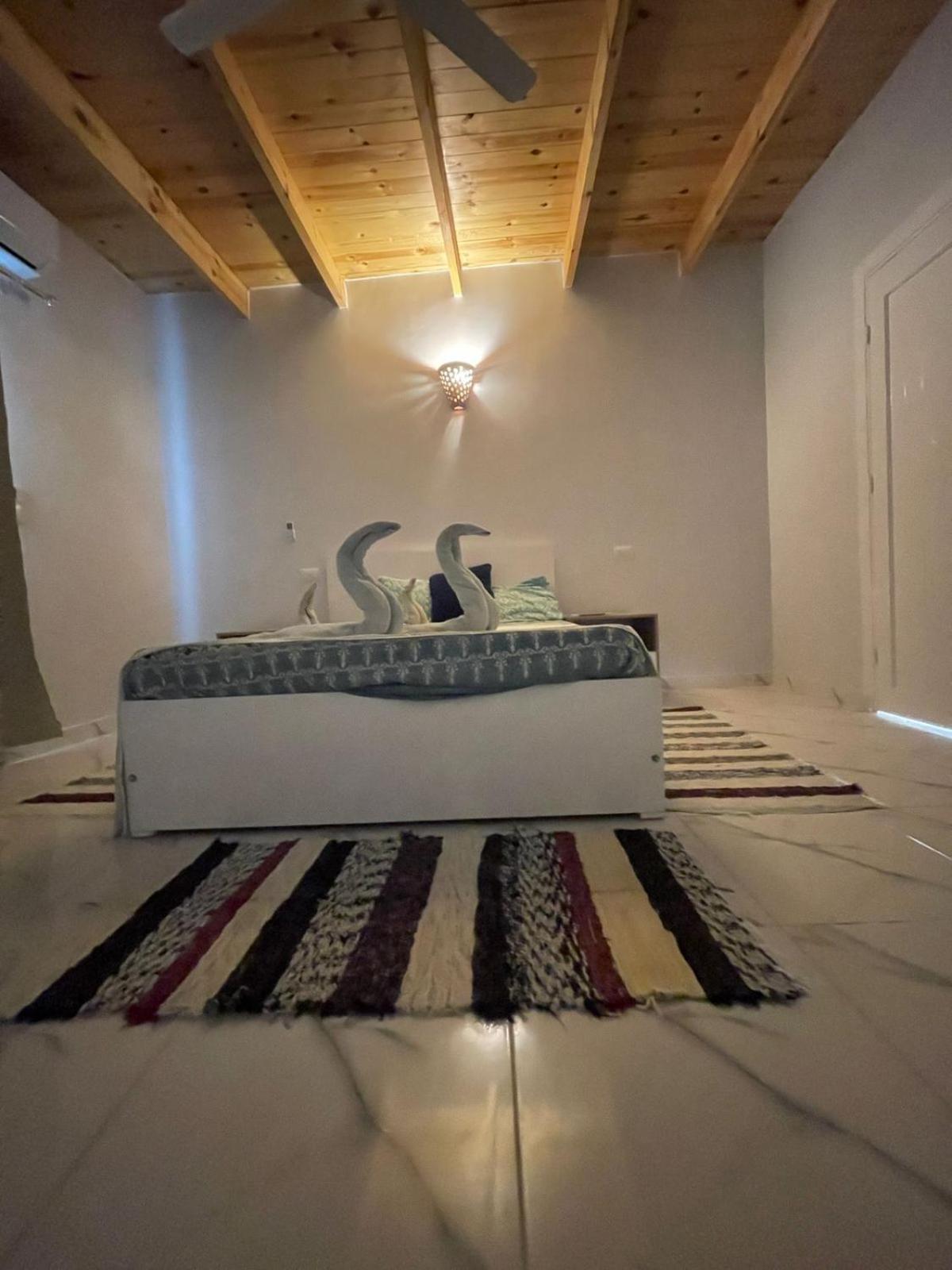 Nefertarie Guest House Луксор Экстерьер фото