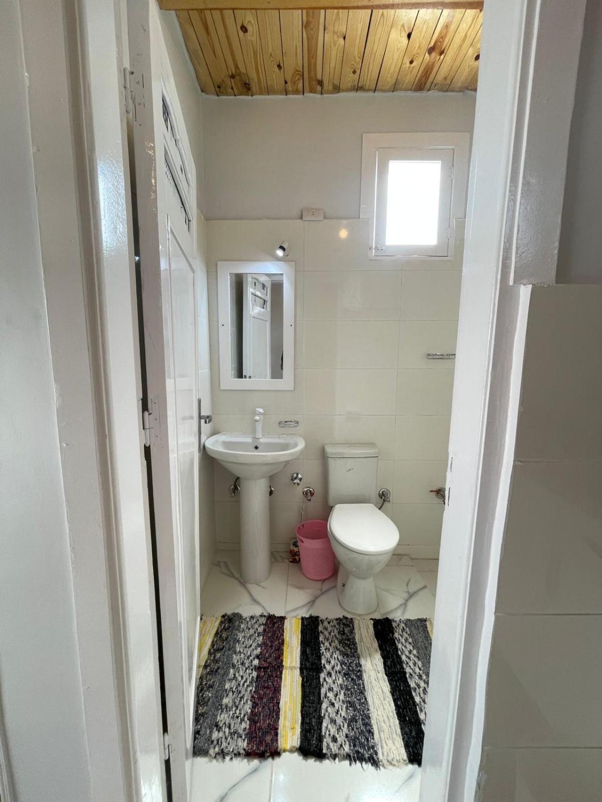 Nefertarie Guest House Луксор Экстерьер фото